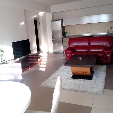 Central Lux Apartment Skopje Exterior photo